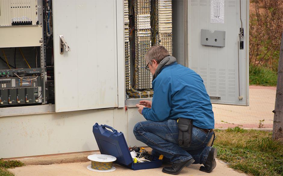 cherche électricien pas cher Saint-Maur-des-Fossés